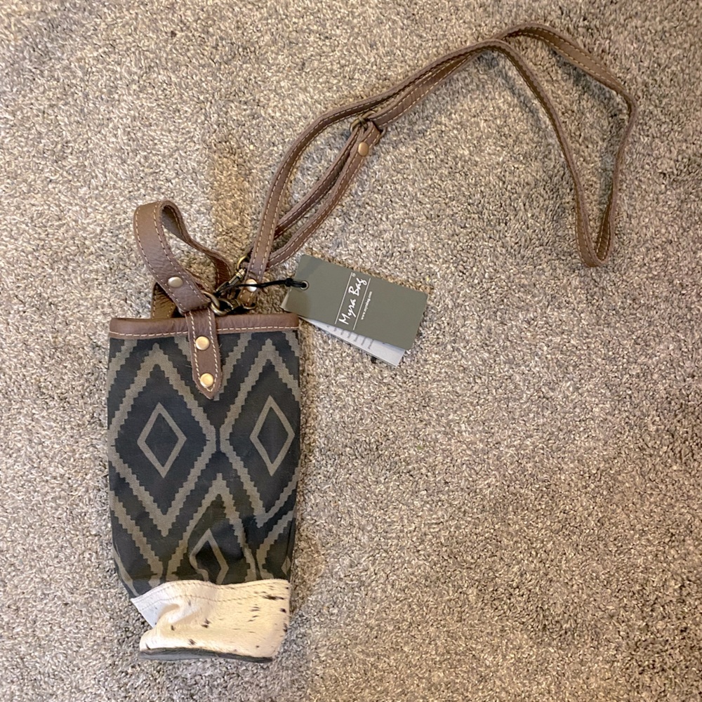 NWT bottle satchel/crossbody